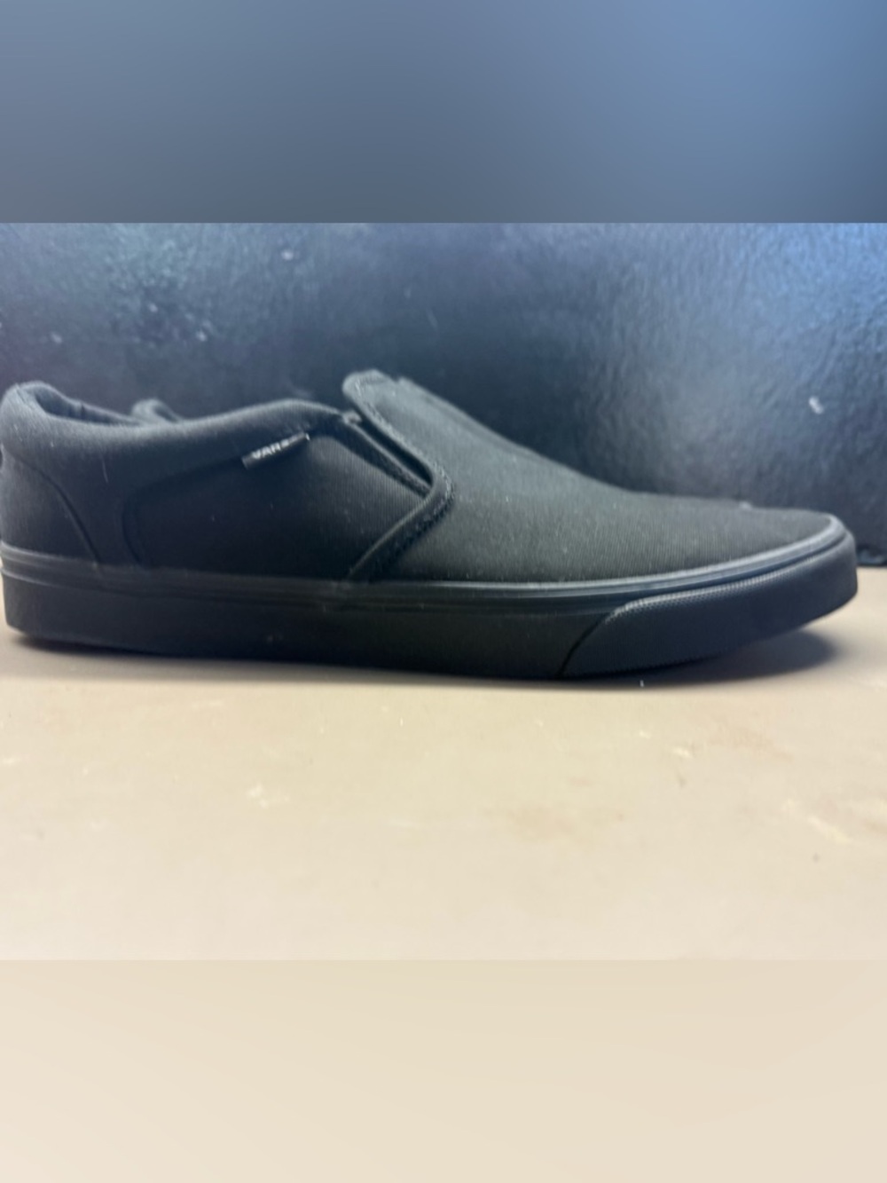 New Men's Vans Asher Slip On Canvas Sneakers Black/Black VN000SEQ186 Size Men 9